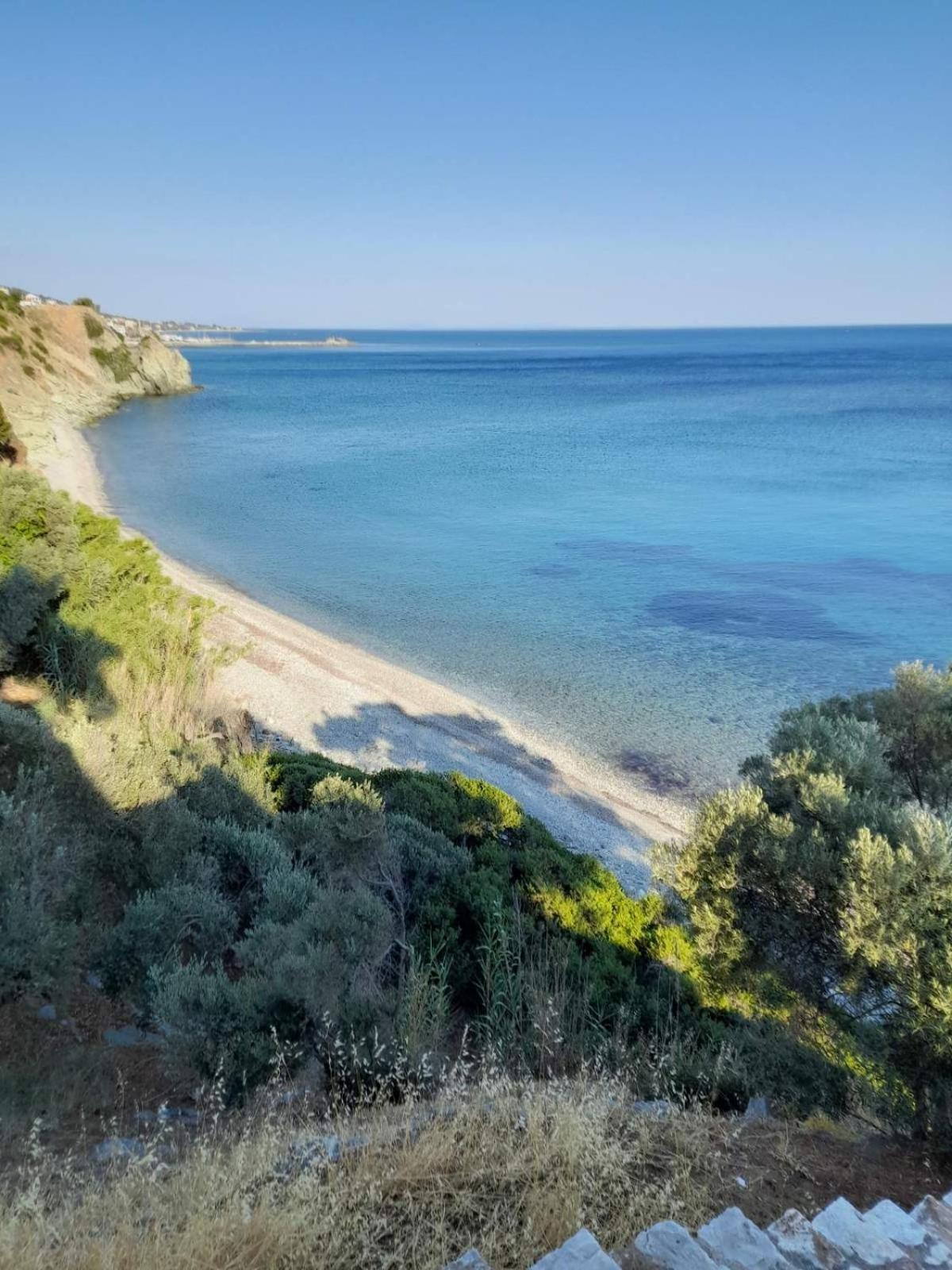 Δωμάτια Κόκκινος Πύργος Plomari Extérieur photo