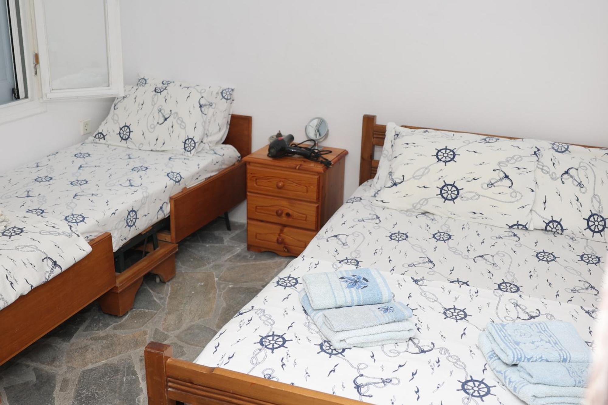 Δωμάτια Κόκκινος Πύργος Plomari Extérieur photo