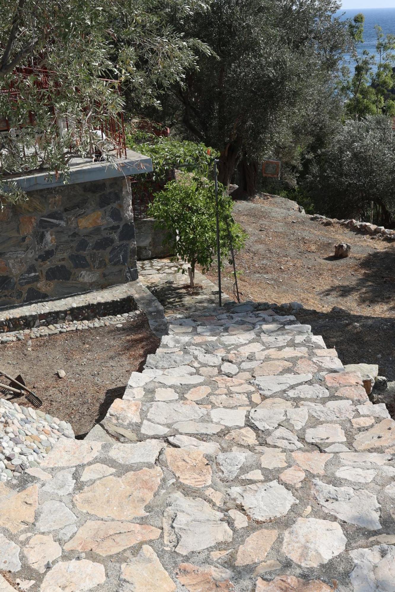 Δωμάτια Κόκκινος Πύργος Plomari Extérieur photo