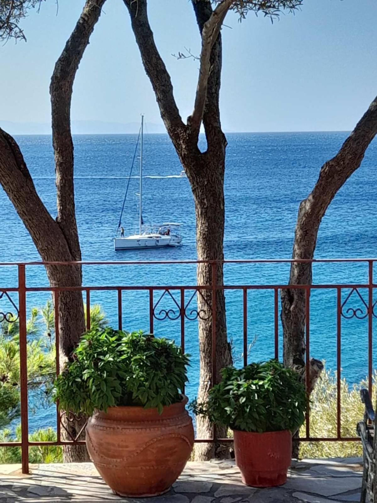 Δωμάτια Κόκκινος Πύργος Plomari Extérieur photo