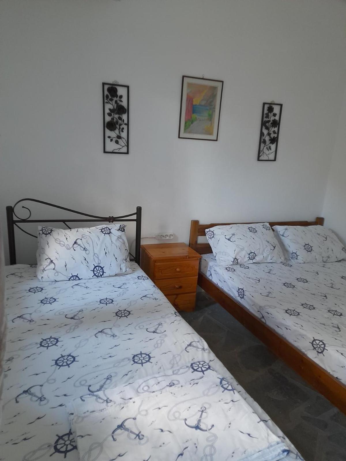 Δωμάτια Κόκκινος Πύργος Plomari Extérieur photo
