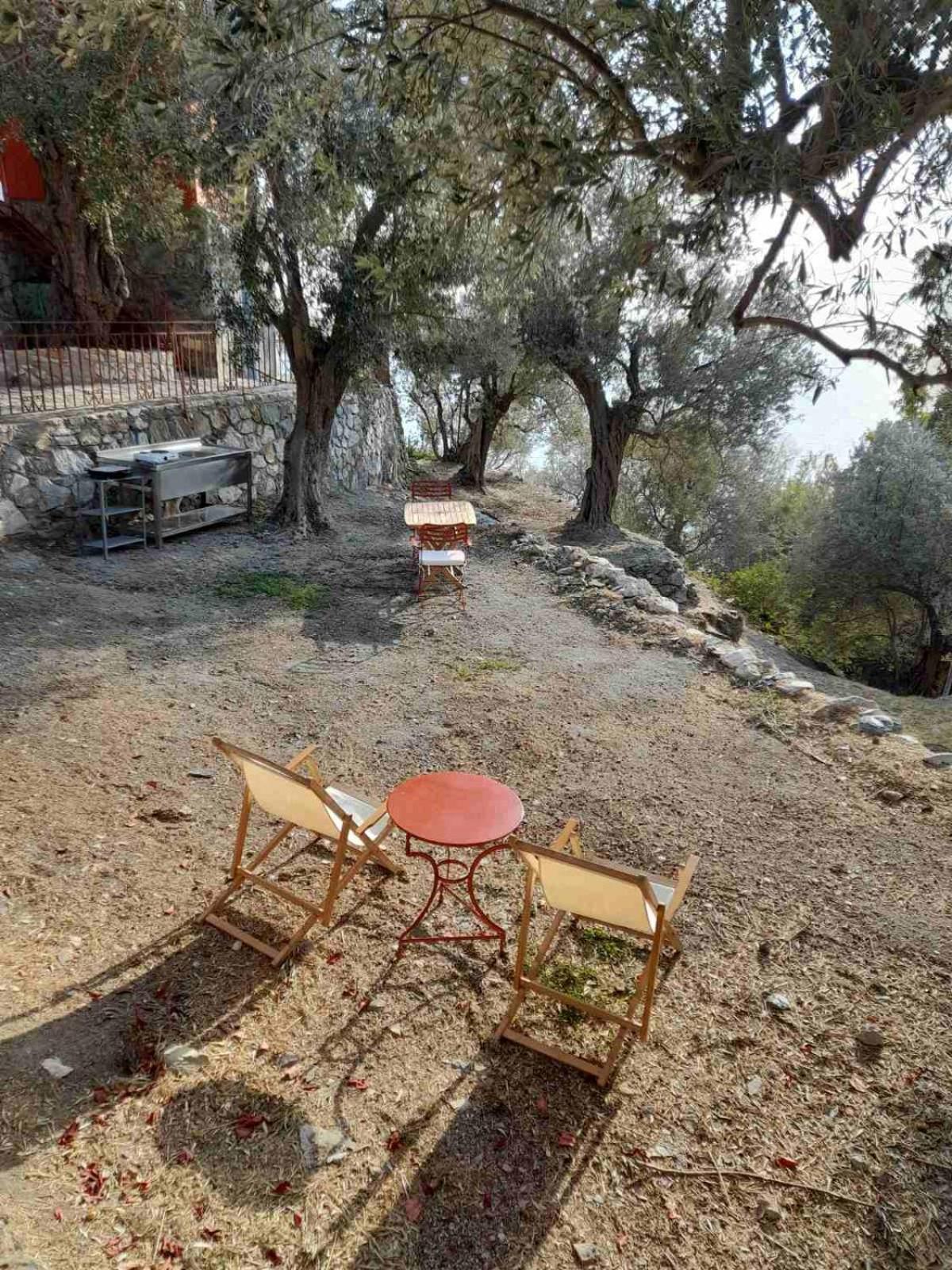 Δωμάτια Κόκκινος Πύργος Plomari Extérieur photo